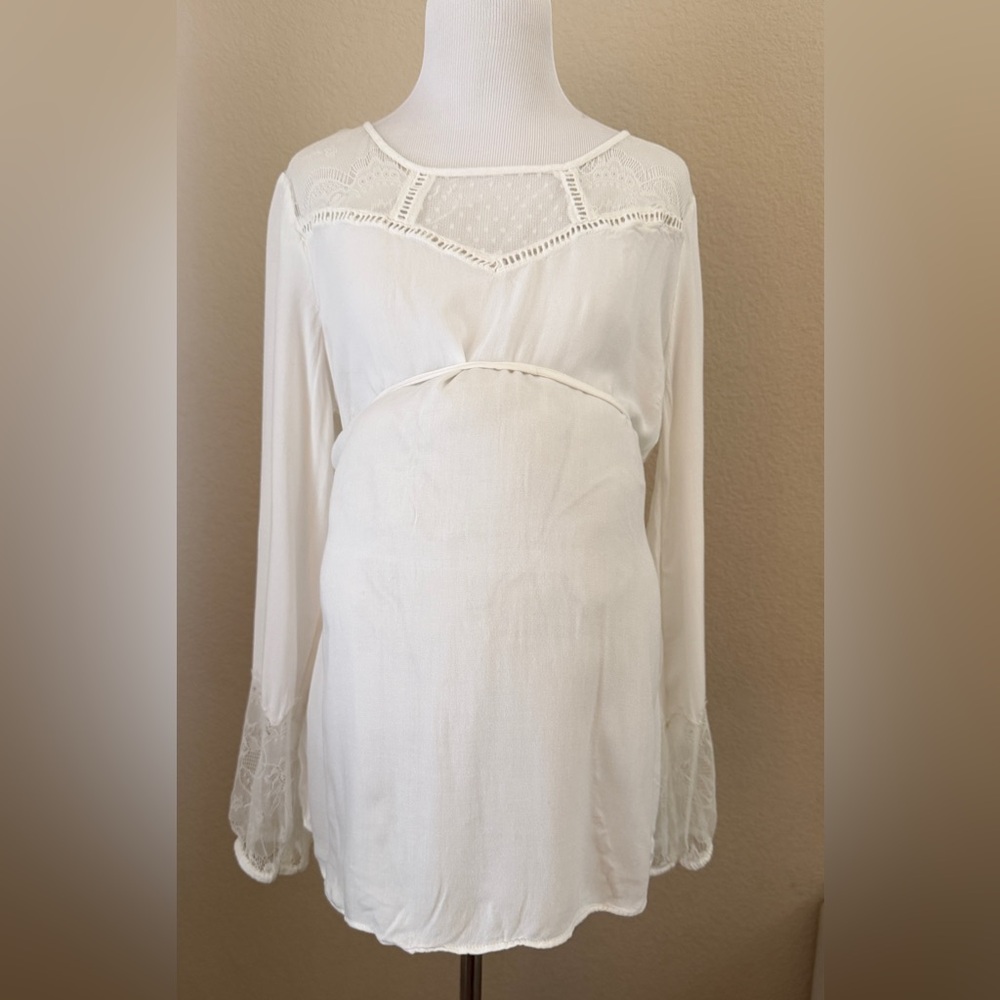 Wendy Bellissimo Cream Lace Dress